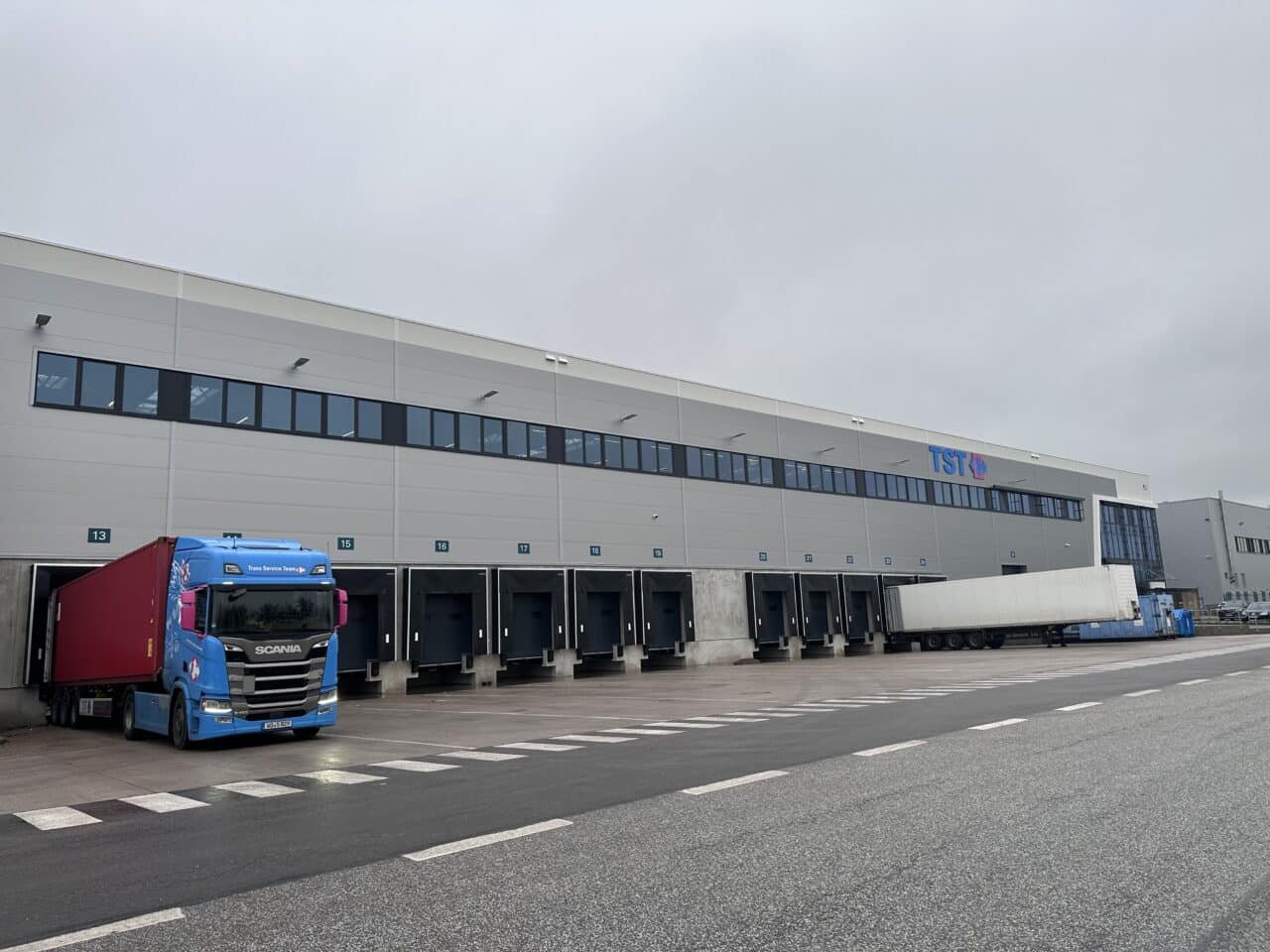 TST B2B - TST Logistics | Herzblut für Logistik - Logistik einfach machen